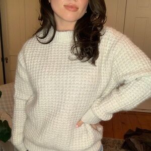 ZARA White Sweater